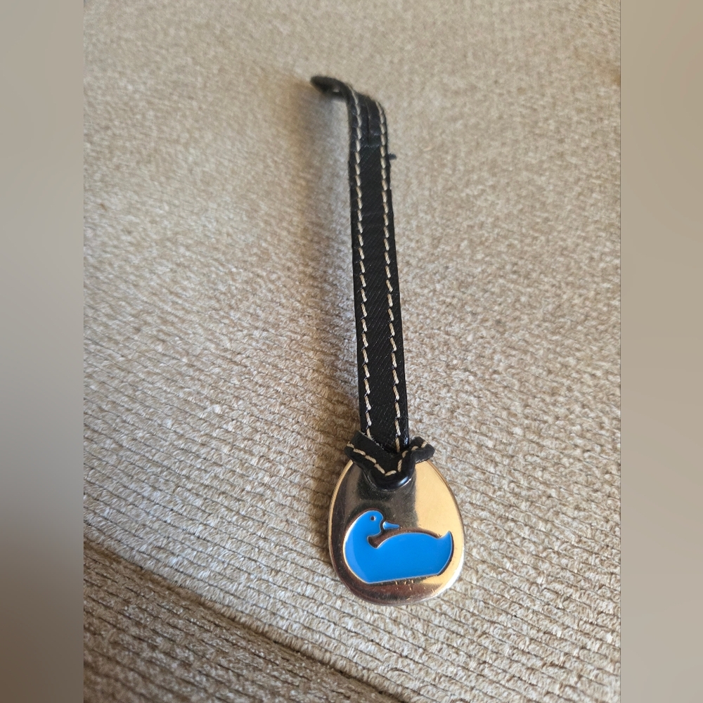 Dooney & Bourke Hangtag